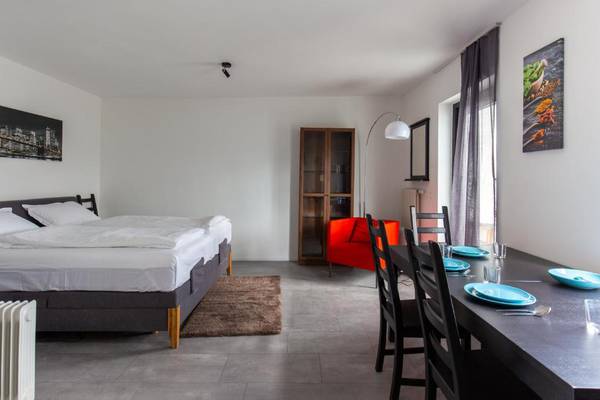 Double Room with Balcony, Shared Bathroom and Kitchen Area 24|7 EUROPLATZ in Karlsruhe