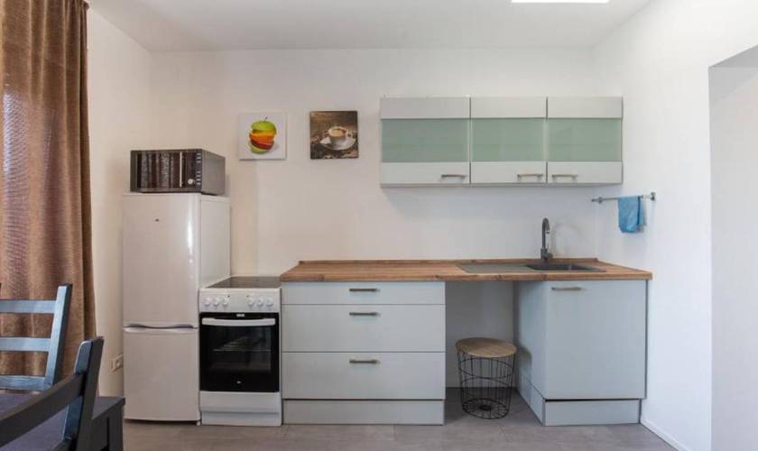 Double room with private bathroom, balcony and kitchen Area 24|7 EUROPLATZ Karlsruhe
