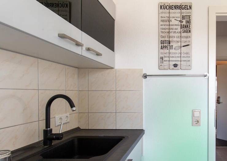 Double room with shared bathroom and kitchen Area 24|7 EUROPLATZ Karlsruhe
